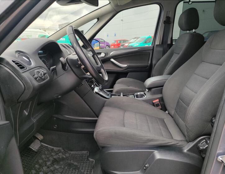 Ford S-MAX 22