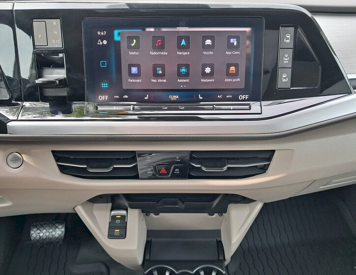 Volkswagen Multivan 15