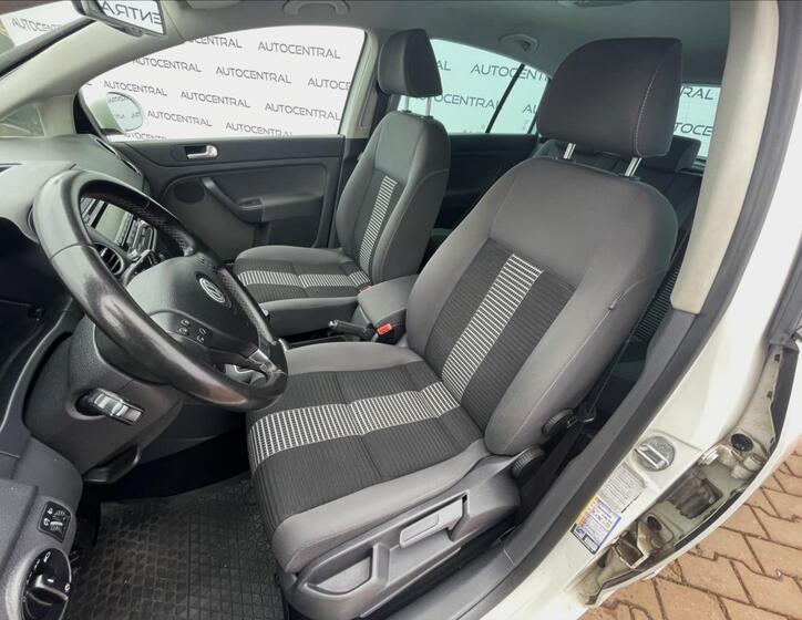 Volkswagen Golf Plus 11