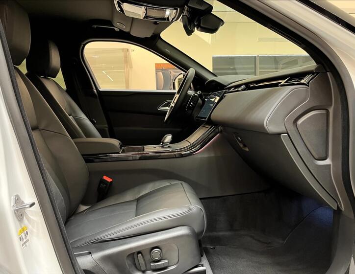 Land Rover Range Rover Velar 22