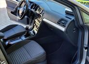 Volkswagen Golf 26