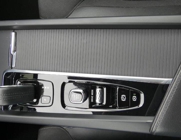 Volvo XC60 16