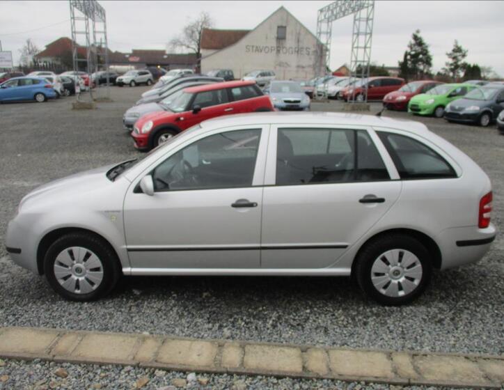 Škoda Fabia 8