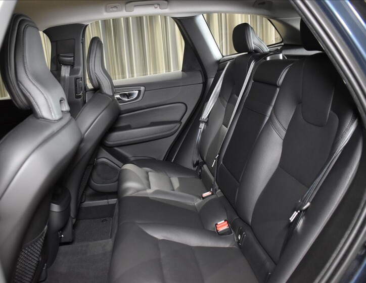 Volvo XC60 9