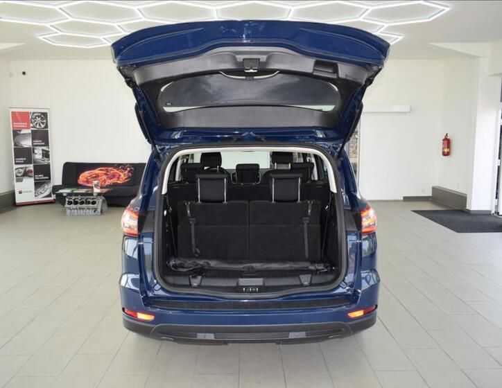 Ford S-MAX 13