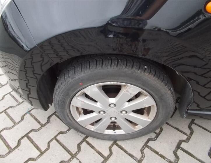 Suzuki Alto 6