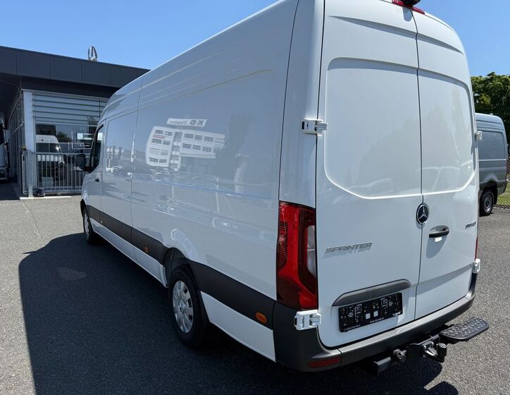 Mercedes-Benz Sprinter 5