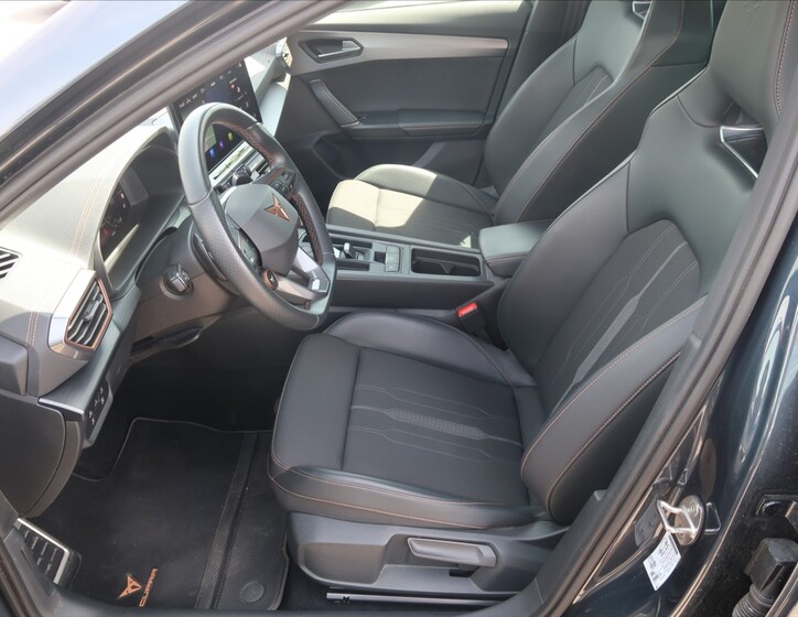 Cupra Formentor 10