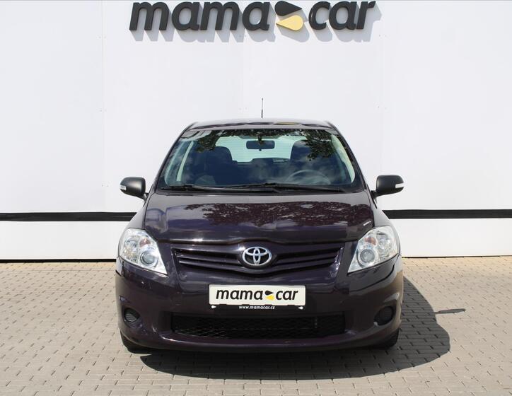 Toyota Auris 2