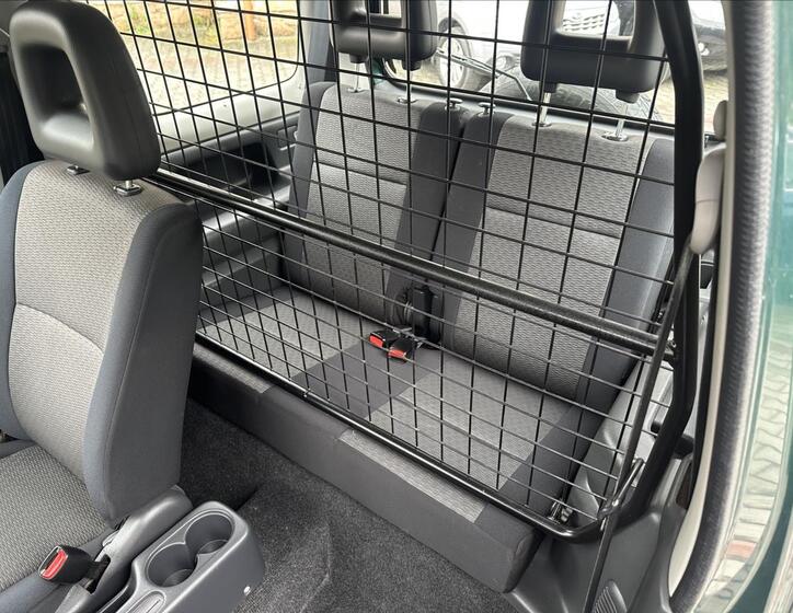 Suzuki Jimny 11