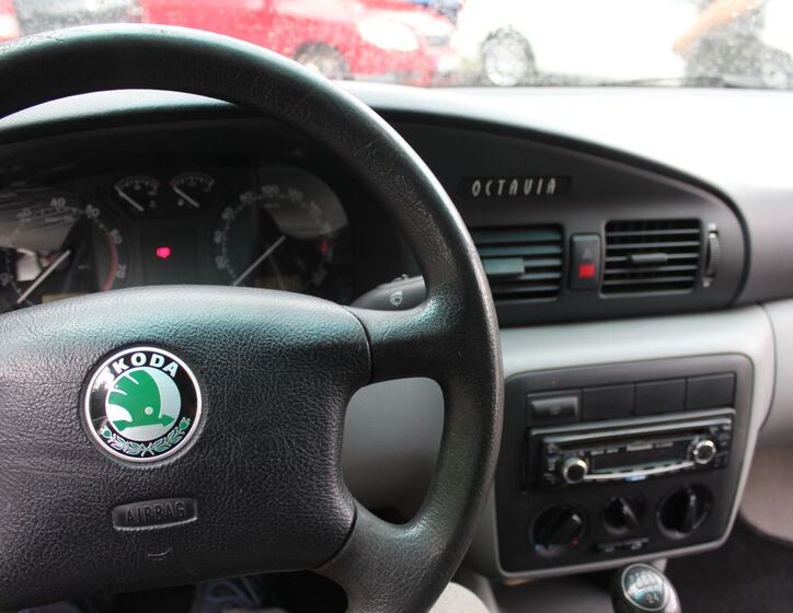 Škoda Octavia 15