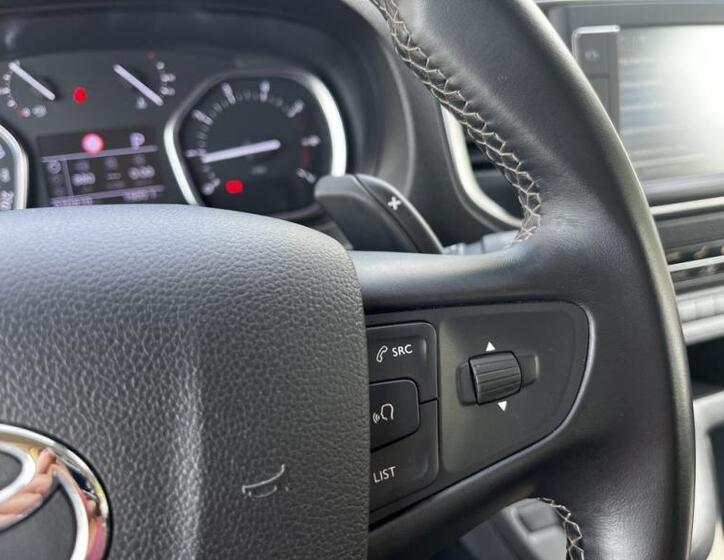 Toyota ProAce Verso 21