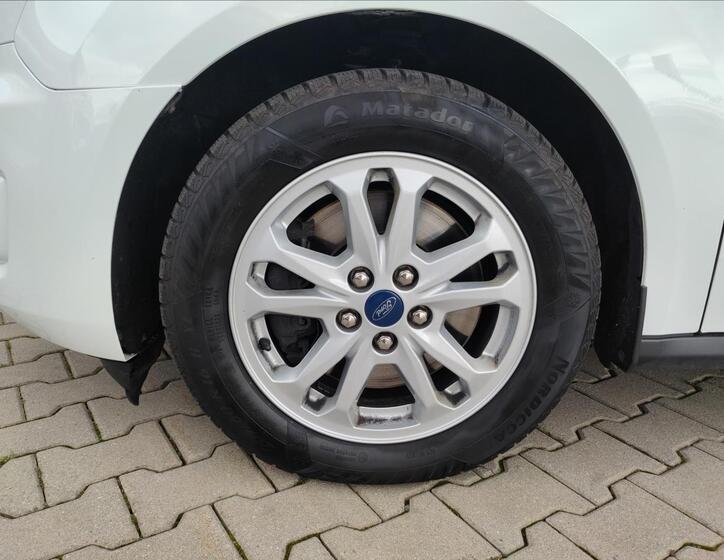 Ford Transit Connect 9