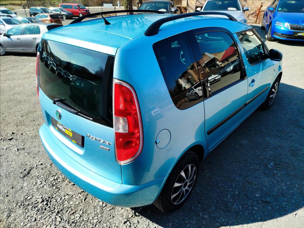 Škoda Roomster