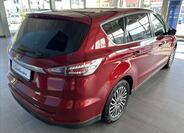 Ford S-MAX 6