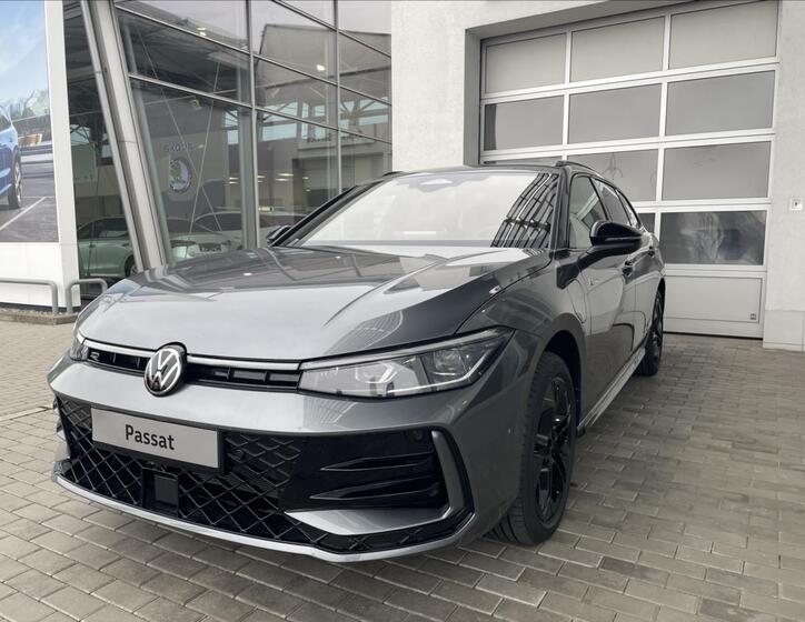 Volkswagen Passat 1