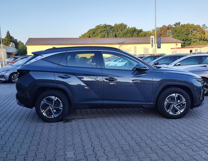 Hyundai Tucson 4