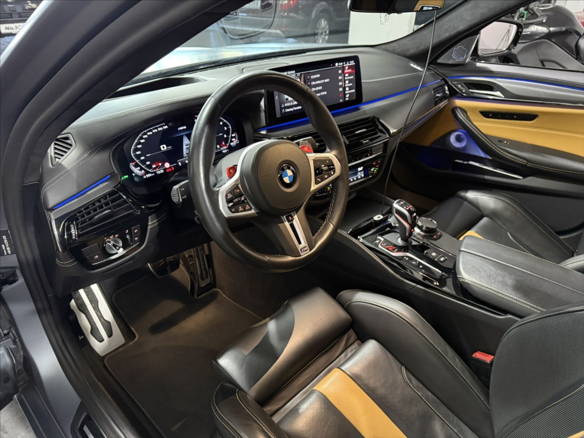 BMW M5