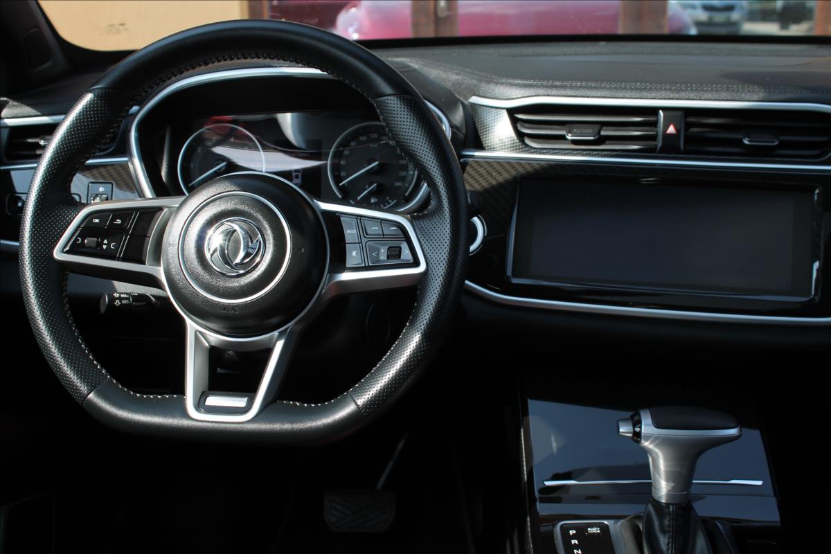 Dongfeng Fengon 5