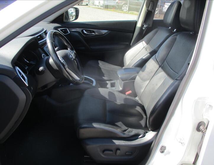 Nissan X-Trail 7
