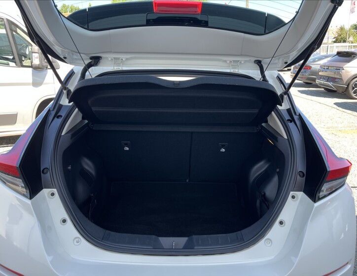Nissan Leaf 33