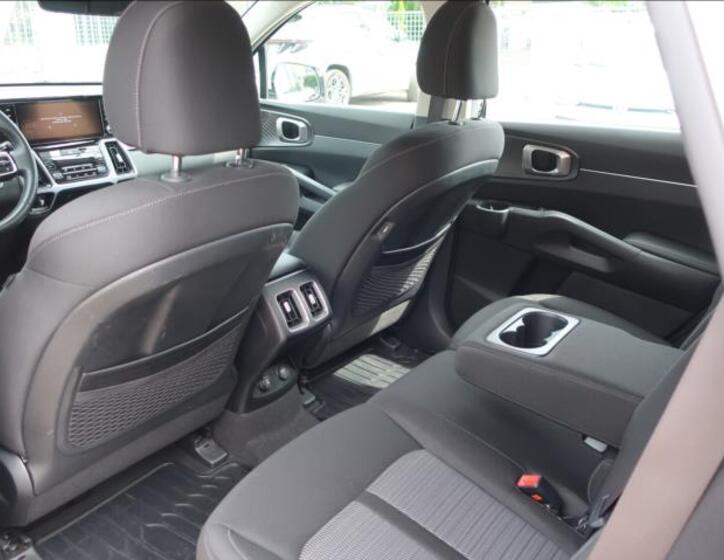 KIA Sorento 12