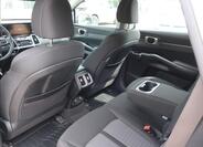 KIA Sorento 12