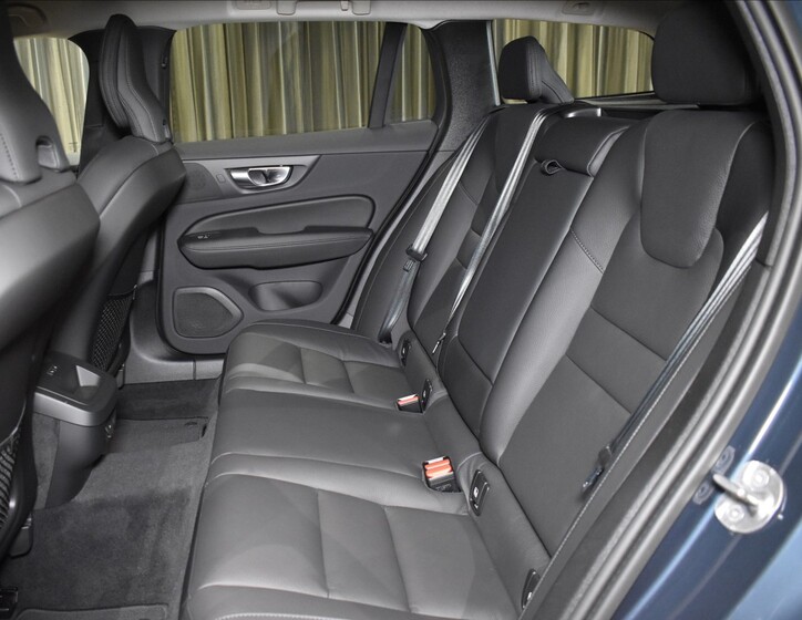 Volvo V60 17