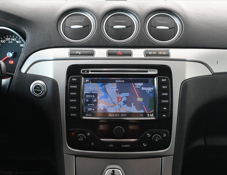 Ford S-MAX 12