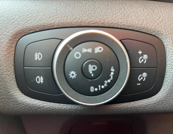 Ford Transit Custom 25