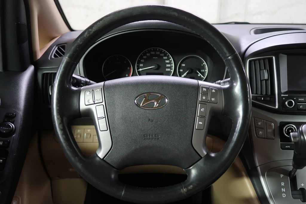 Hyundai H 1