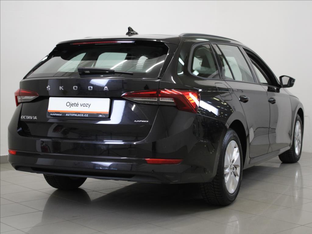Škoda Octavia 3