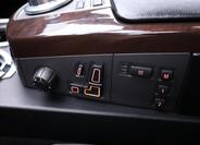 BMW Řada 7 21