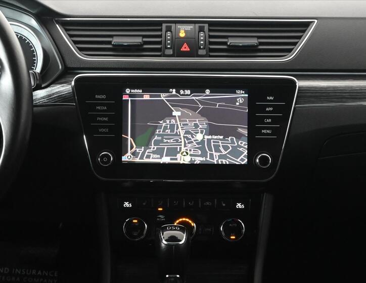 Škoda Superb 12