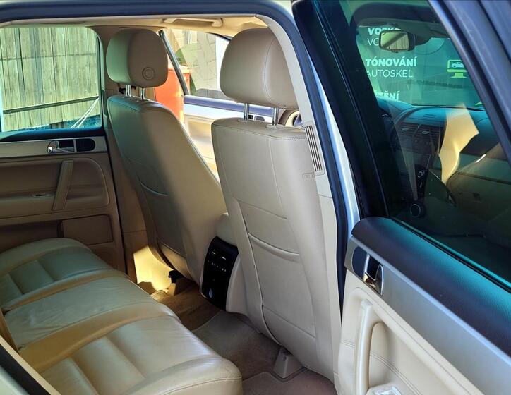 Volkswagen Touareg 18