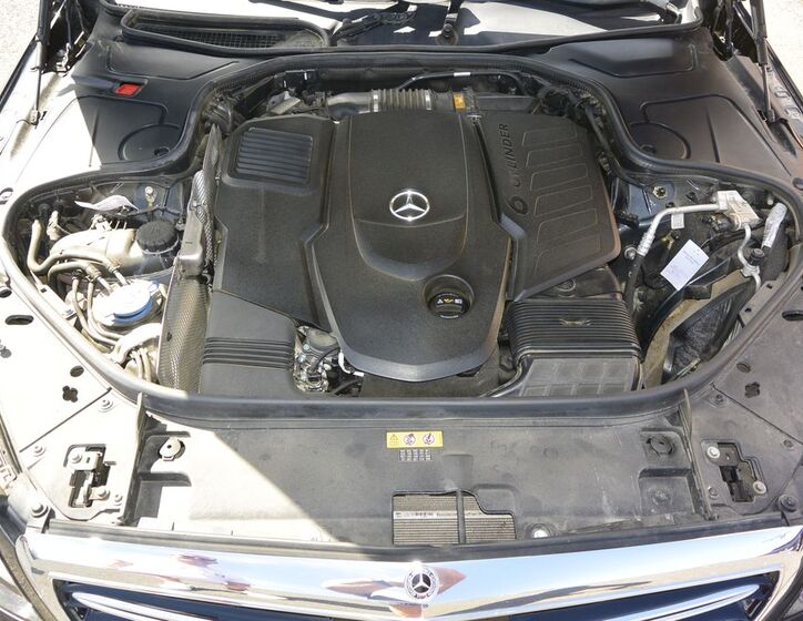 Mercedes-Benz Třídy S 42