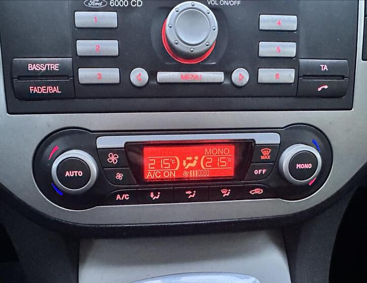 Ford C-MAX 18