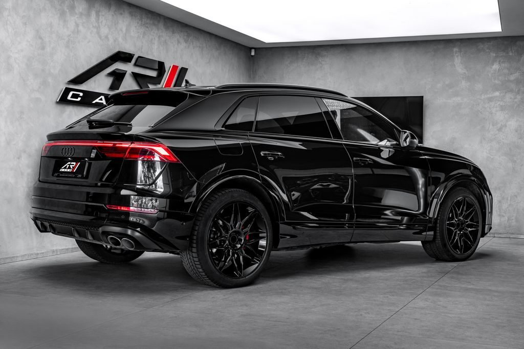 Audi SQ8