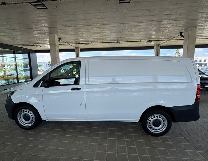 Mercedes-Benz Vito 8