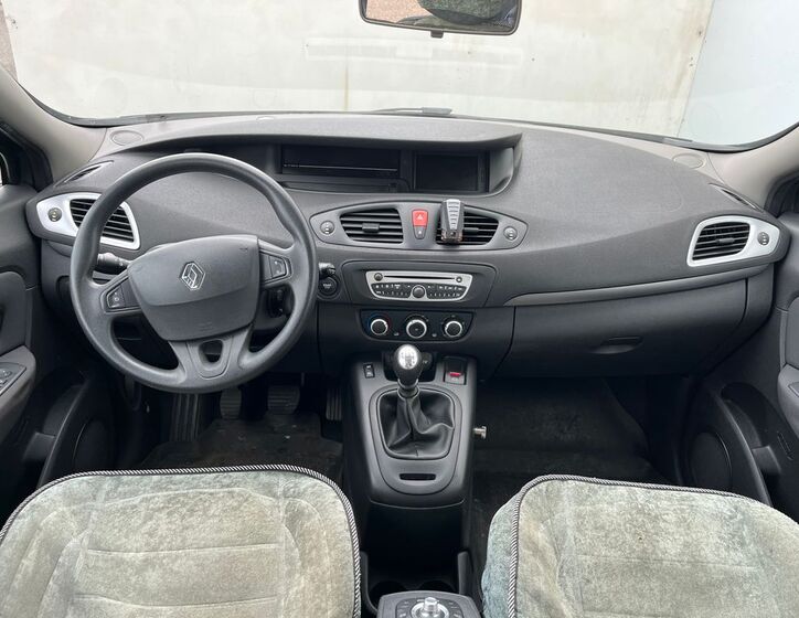Renault Scénic 5