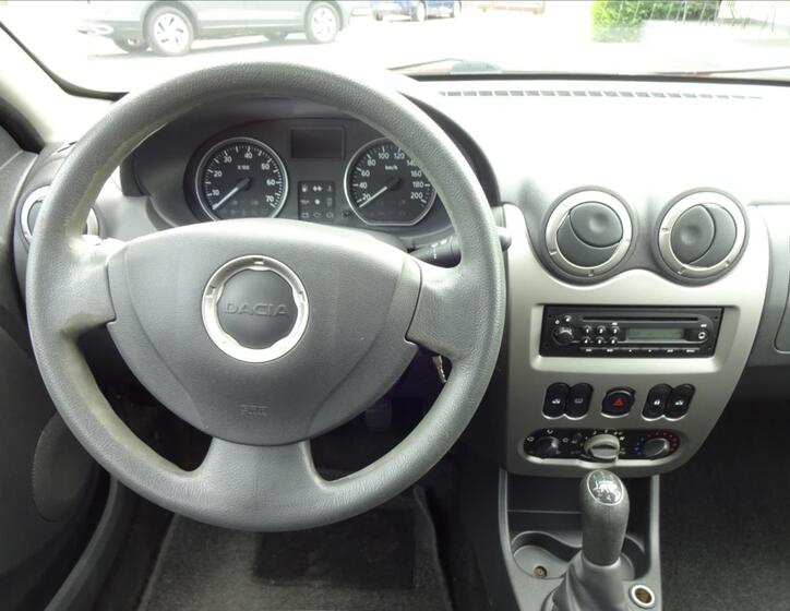 Dacia Sandero 30