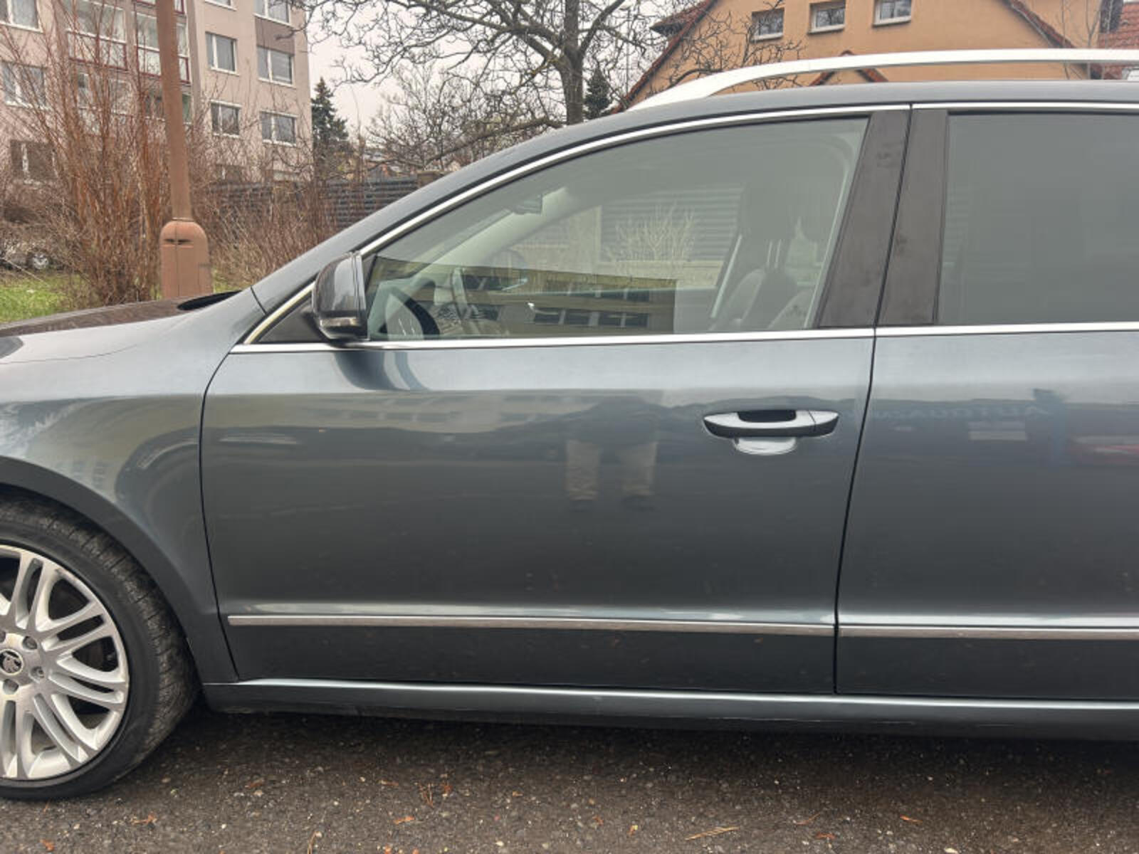 Škoda Superb 12