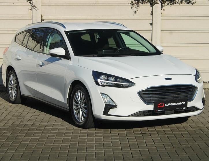 Ford Focus 1