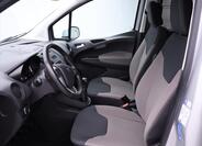 Ford Tourneo Courier 11