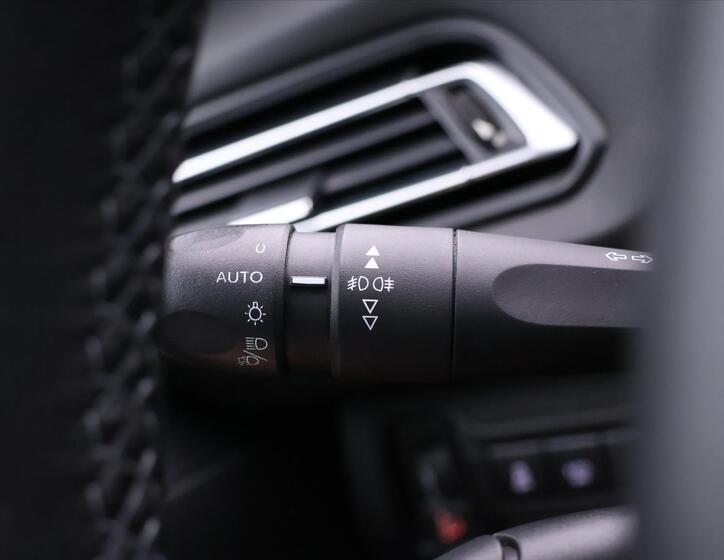 Peugeot 308 16
