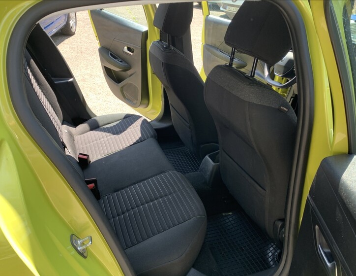 Peugeot 208 14