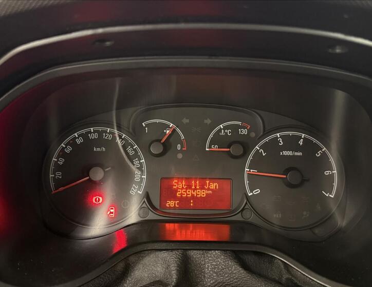 Opel Combo 16