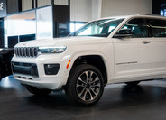 Jeep Grand Cherokee 14