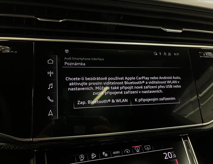 Audi SQ8 7