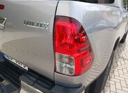 Toyota Hilux 29
